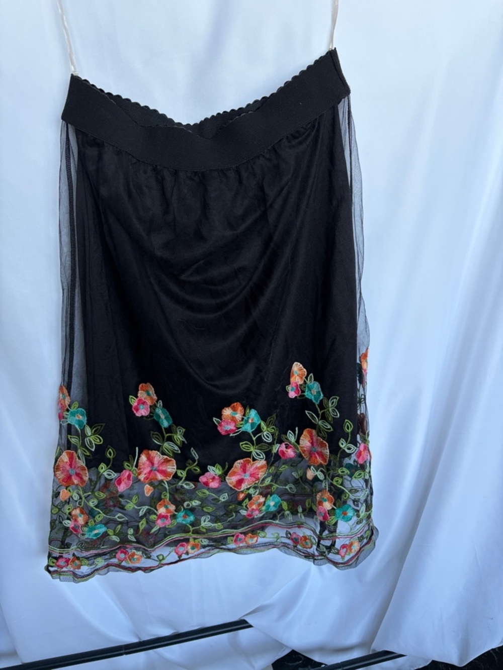 Magic Embroidered Skirt, sheer overlay, sz M